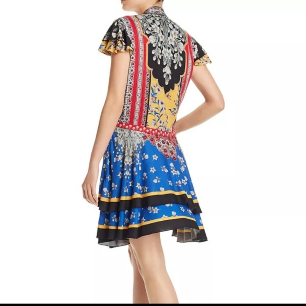 Alice + Olivia Moore Flutter Sleeve Dress